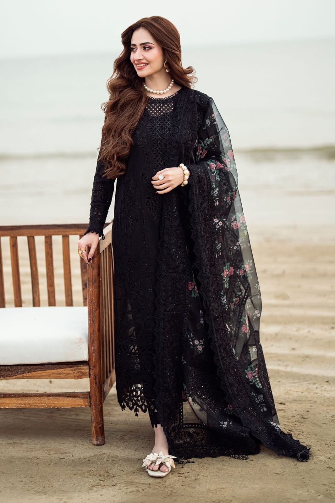 Embroidered Dhanak 3-Piece Suit with Embroidered Shawl - D-104