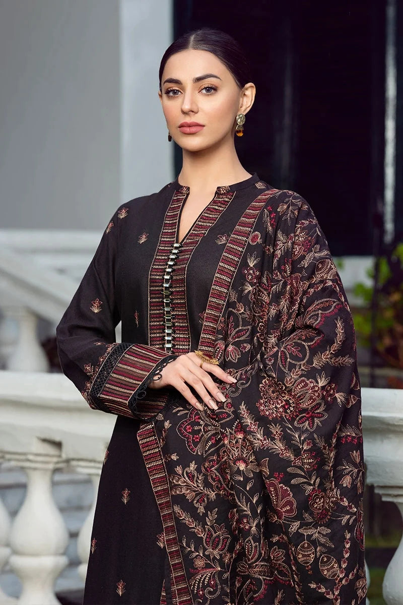 Embroidered Dhanak 3-Piece Suit with Embroidered Shawl - D-082