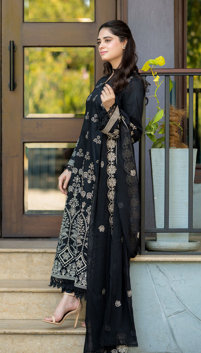 Embroidered Dhanak 3-Piece Suit with Embroidered Shawl - D-105