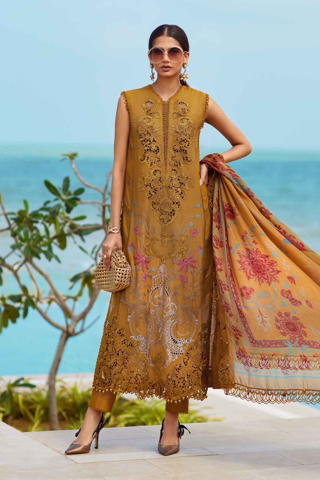Embroidered Dhanak 3-Piece Suit with Embroidered Shawl - D-107
