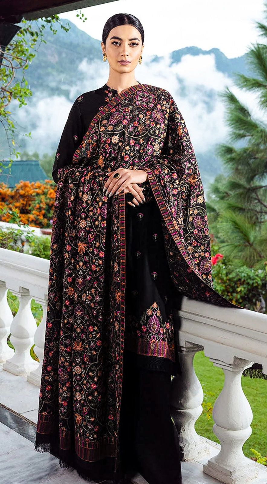 Embroidered Dhanak 3-Piece Suit with Embroidered Shawl - D-032