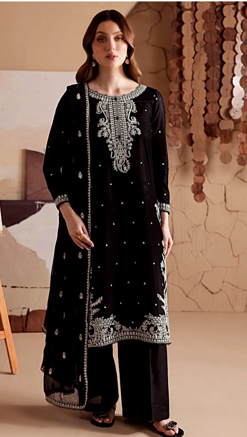 Embroidered Dhanak 3-Piece Suit with Embroidered Shawl - D-037