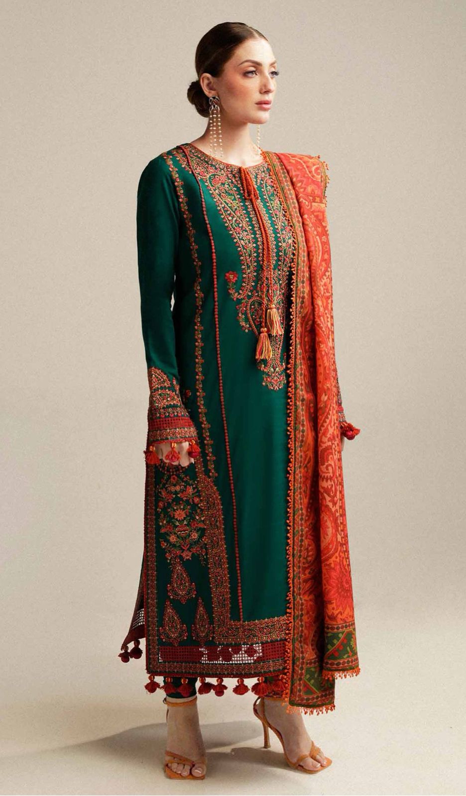 Green Embroidered Dhanak 3-Piece Suit with Printed Shawl – D-53