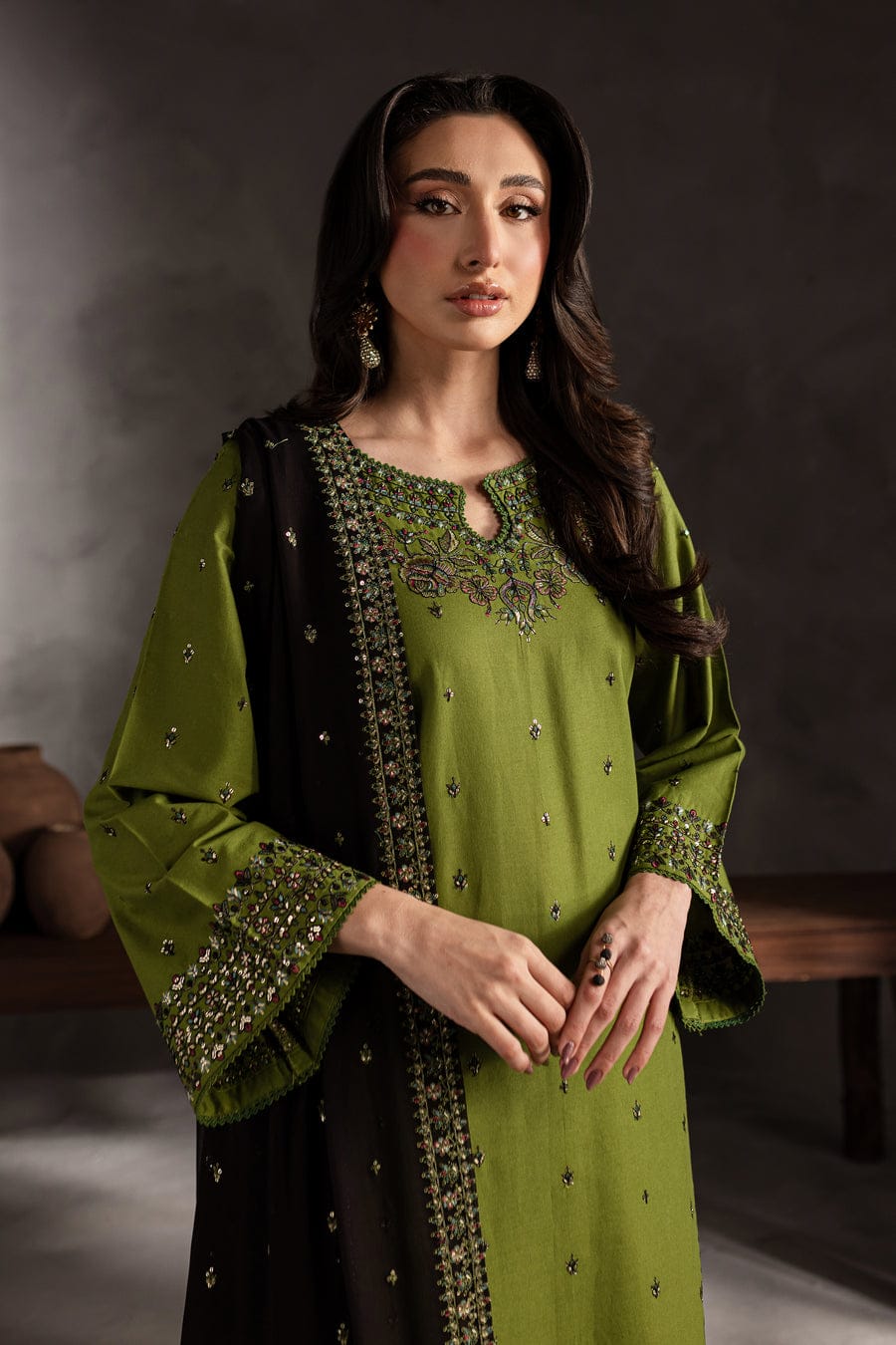 Embroidered Dhanak 3-Piece Suit with Embroidered Shawl - BL-082