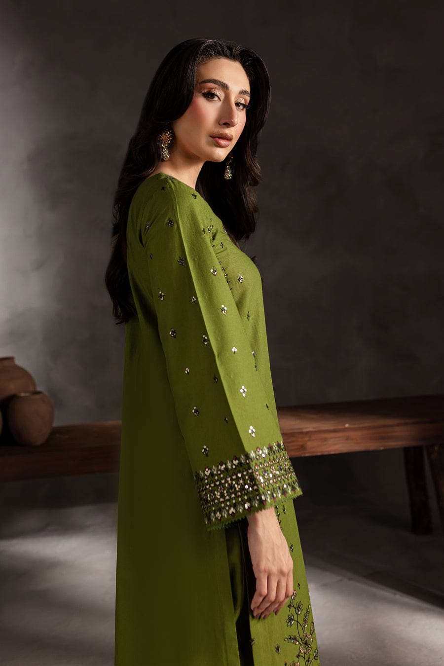 Embroidered Dhanak 3-Piece Suit with Embroidered Shawl - BL-082