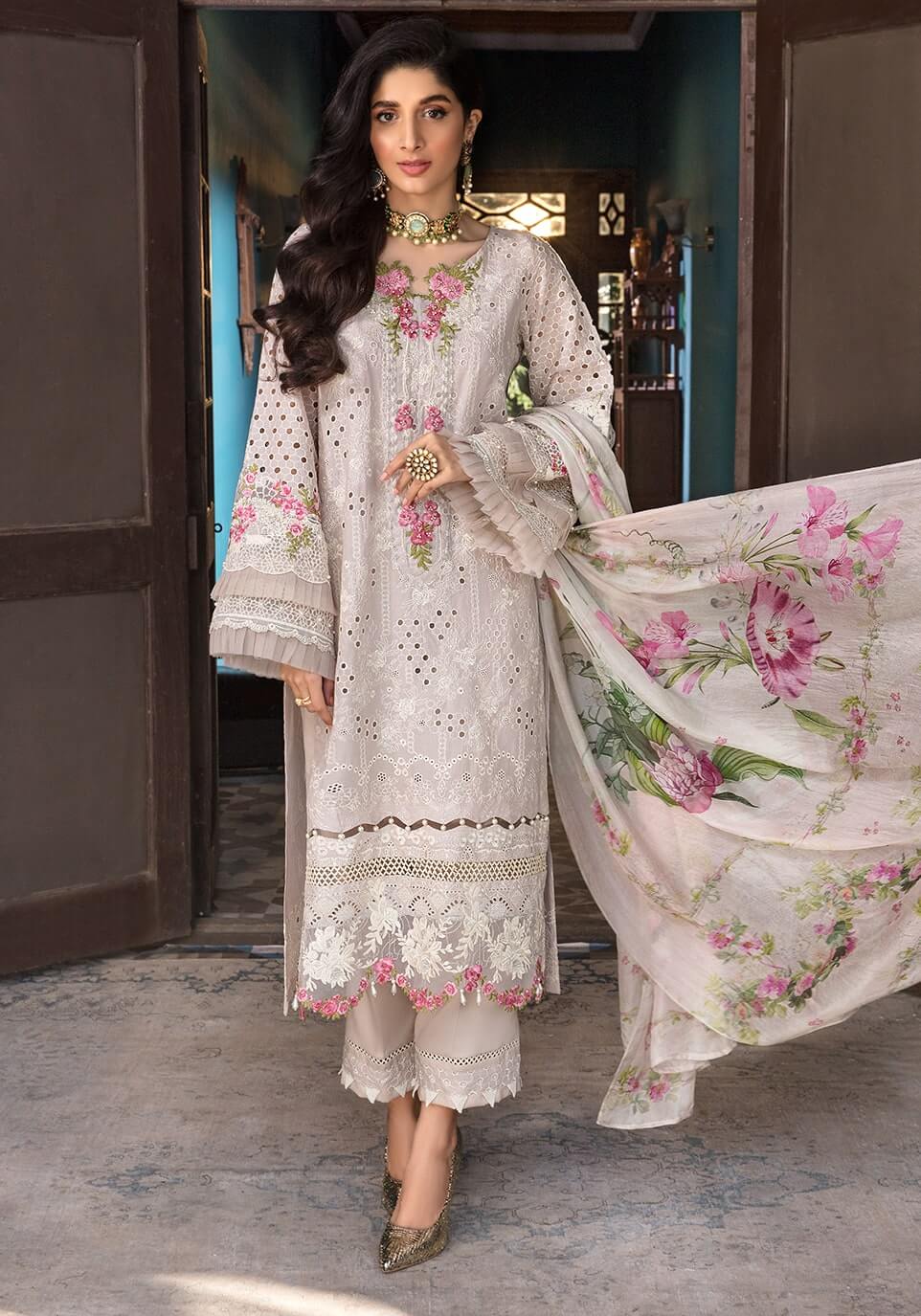 Embroidered Dhanak 3-Piece Suit with Embroidered Shawl - D-110