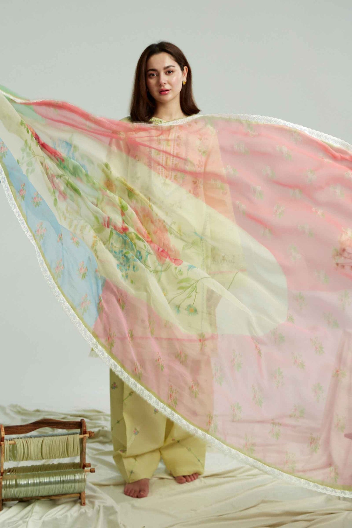 Embroidered Dhanak 3-Piece Suit with Embroidered Shawl - D-113