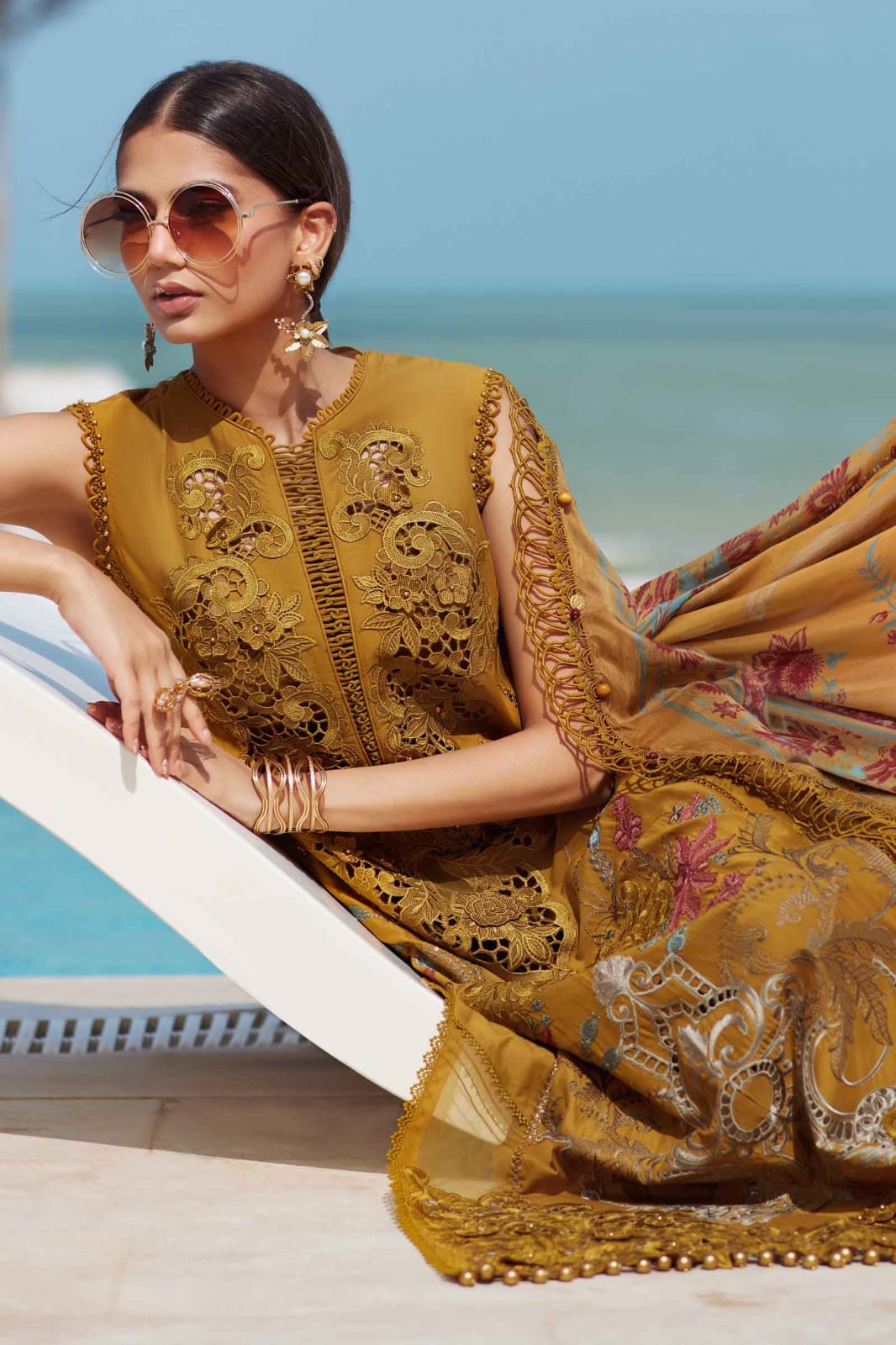 Embroidered Dhanak 3-Piece Suit with Embroidered Shawl - D-107