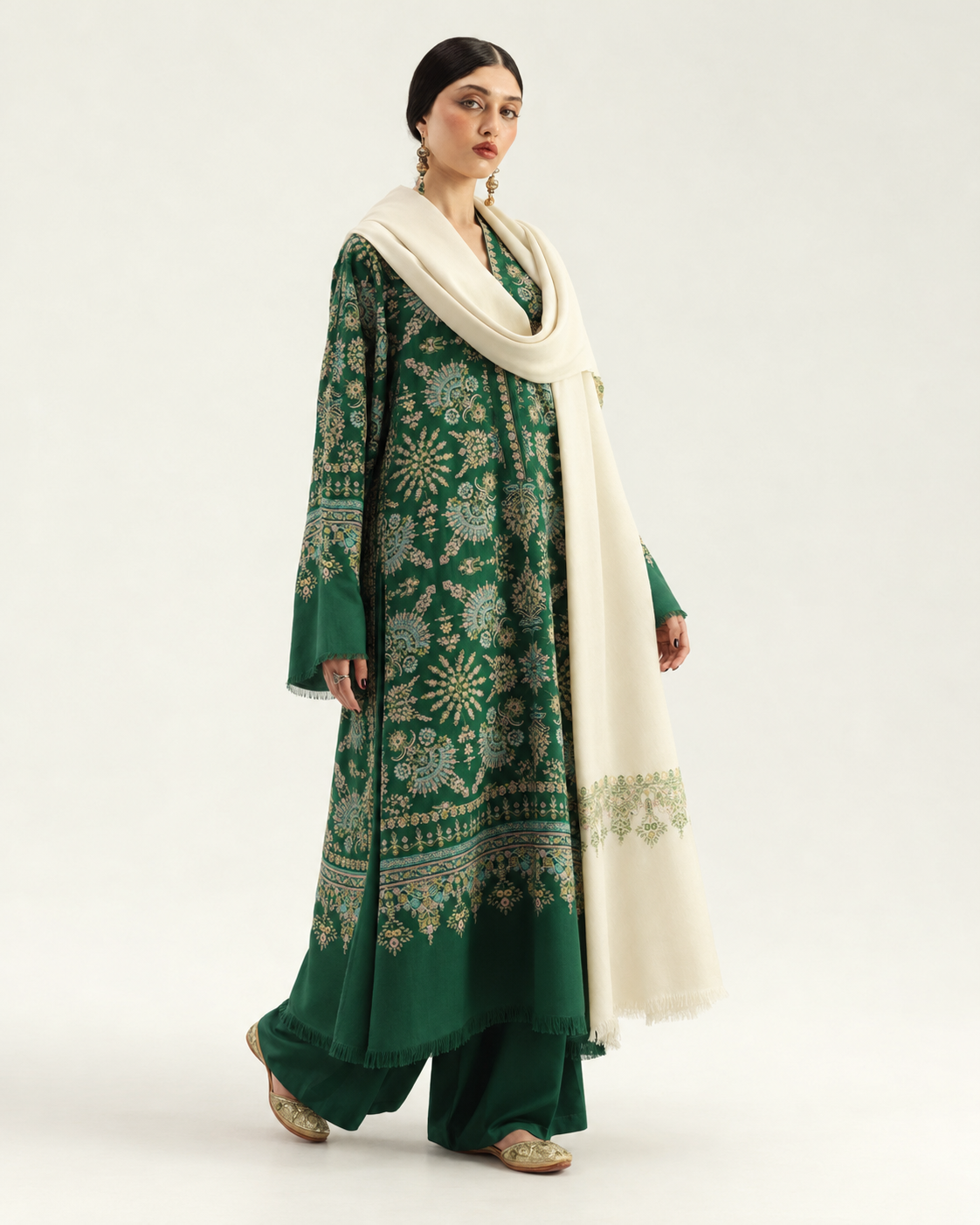 Emerald Green Embroidered Dhanak 3-Piece Suit with Shawl - AL-856