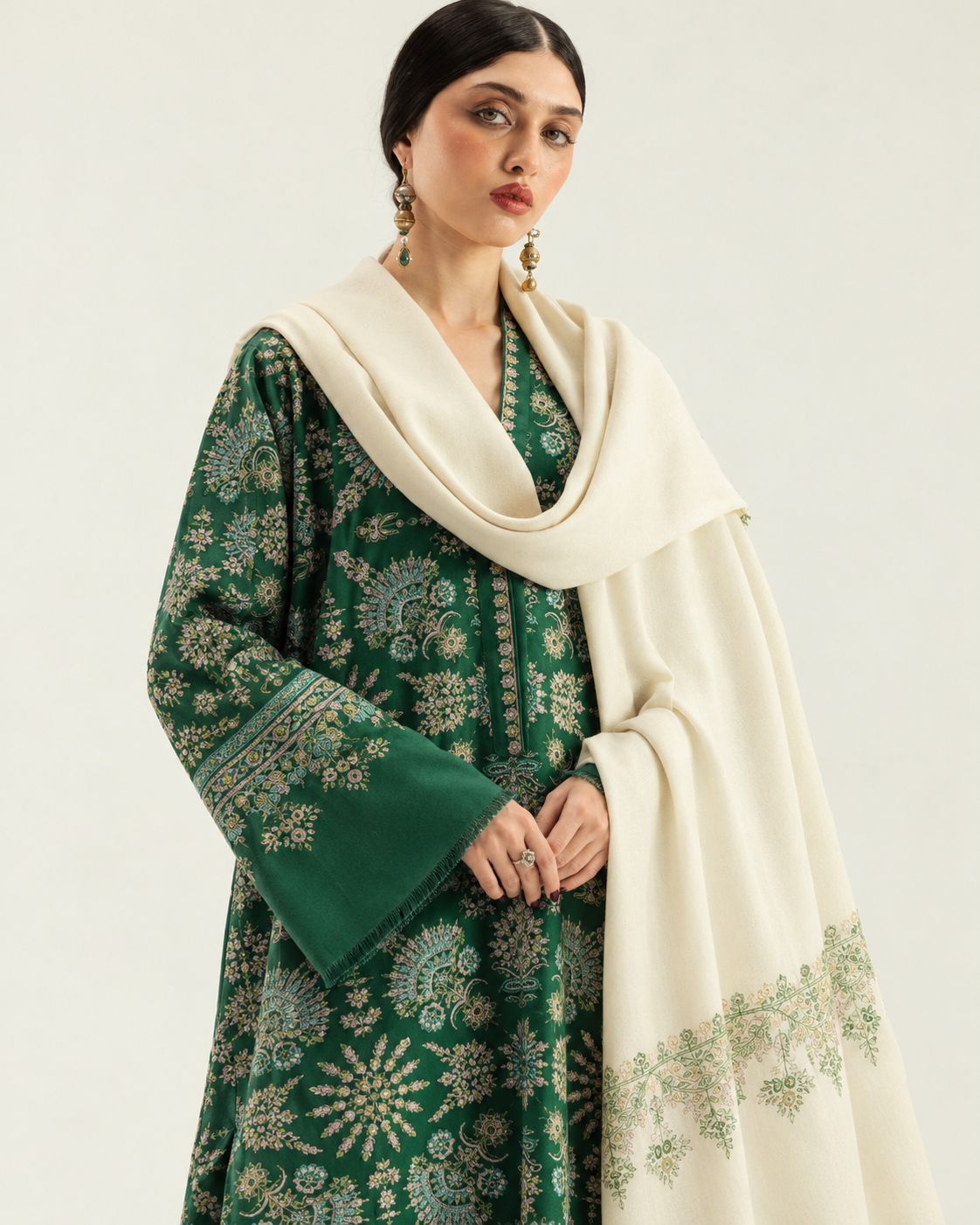 Emerald Green Embroidered Dhanak 3-Piece Suit with Shawl - AL-856
